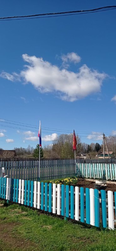 Забор из евроштакетника 16м RAL5021 Морская Волна, RAL9003 Белый фото 2 в Вологде